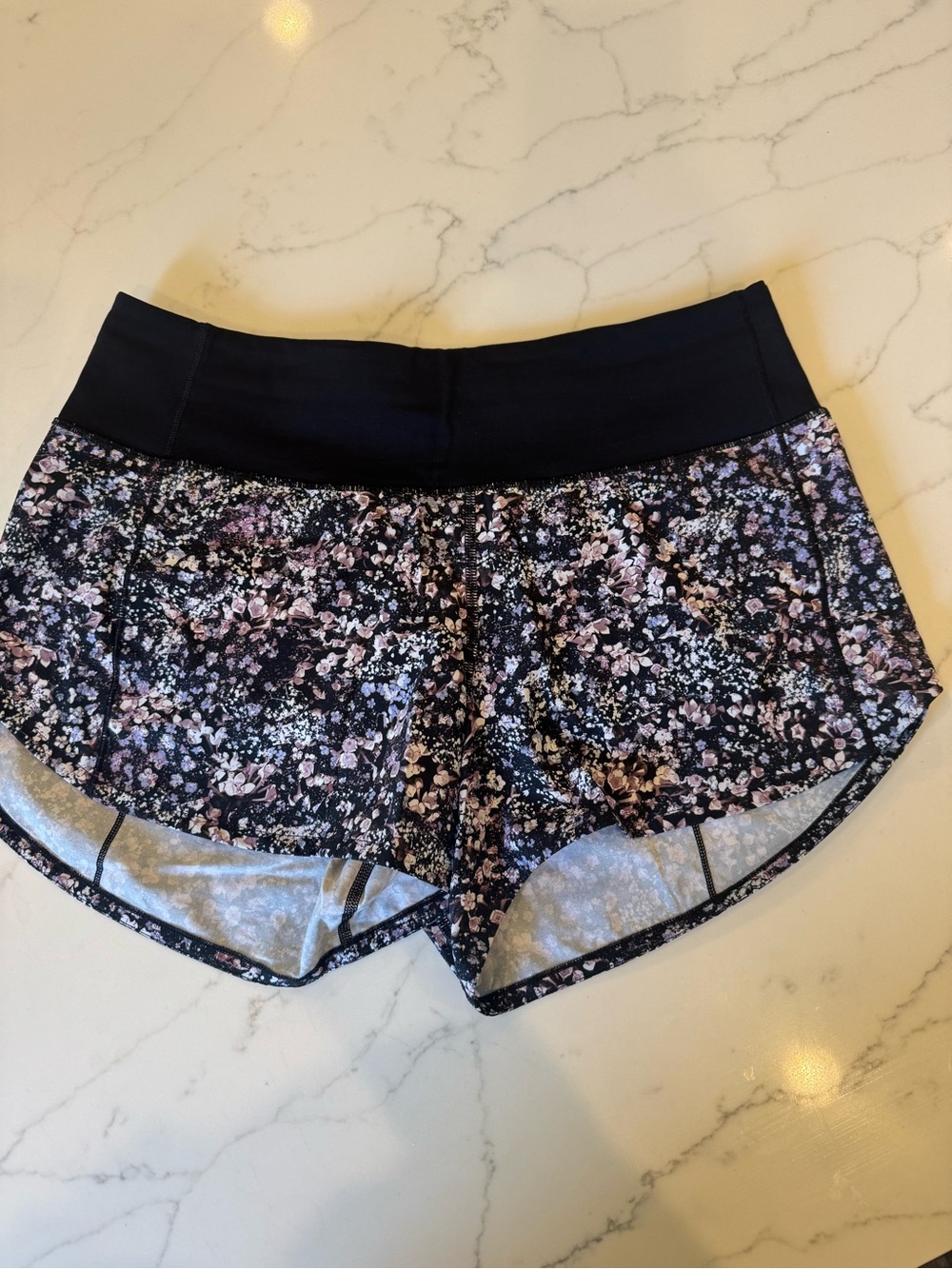 Lululemon Speed Up Black Floral Athletic Shorts size 6 Tall